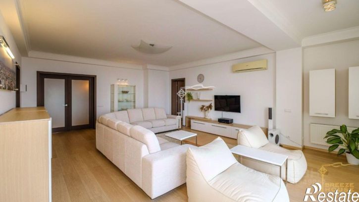 5-комн квартира Боткинская улица, 15А,  д. 15А