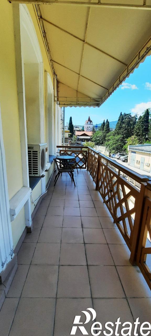 Сдать квартиру за 75 000 рублей на Набережная имени Ленина, 13