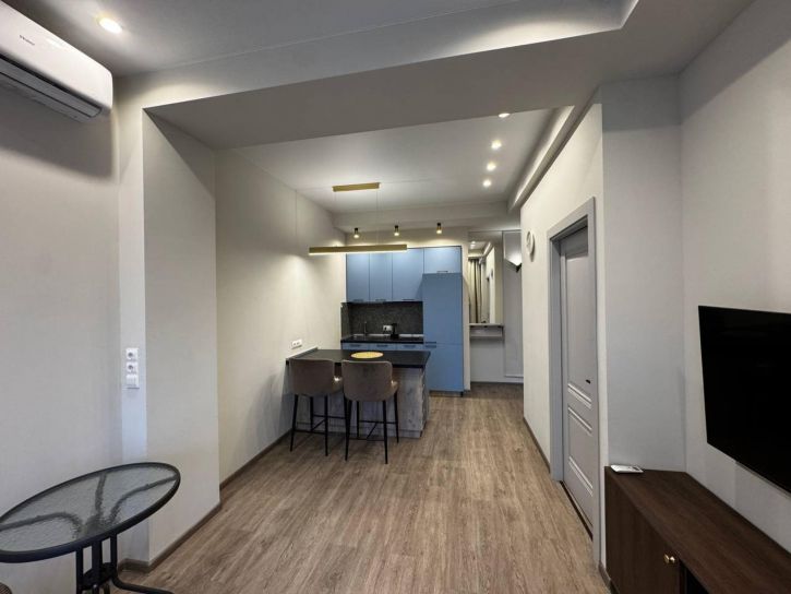 2-комн квартира Ленина В.И. имени наб., 4