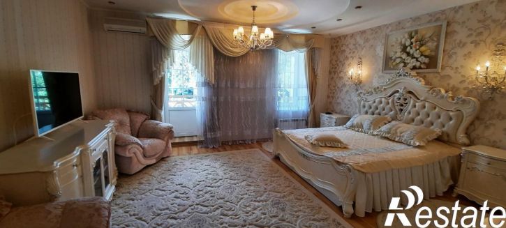 1-комн квартира Набережная имени Ленина, 13