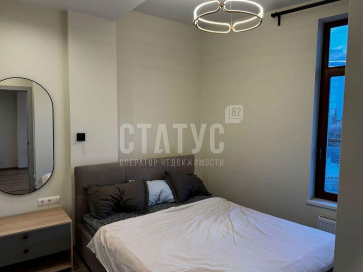 2-комн квартира имени Ленина наб, 4