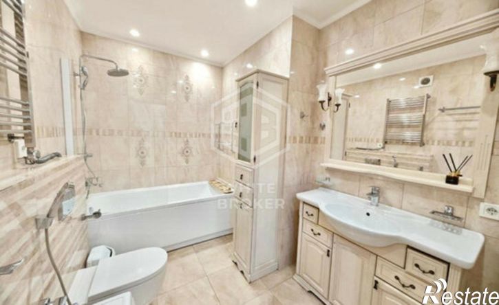 3-комн квартира улица Красных Партизан, 14Б,  д. 14Б