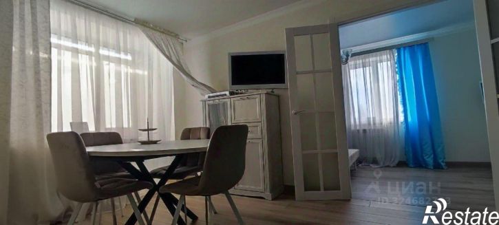 2-комн квартира ул Риекская, 8,  д. 8