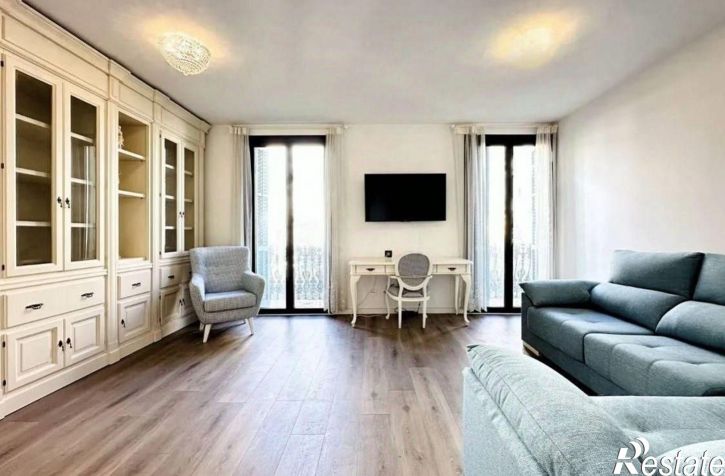 2-комн квартира Таврическая улица, 2,  д. 2