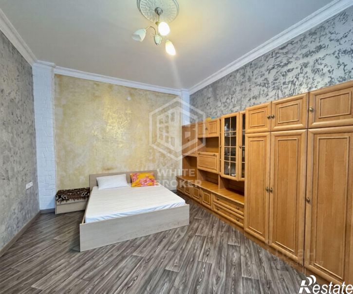 2-комн квартира ул 40 лет Октября, 21,  д. 21