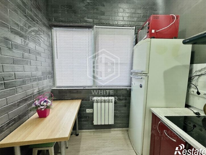 2-комн квартира ул 40 лет Октября, 21,  д. 21