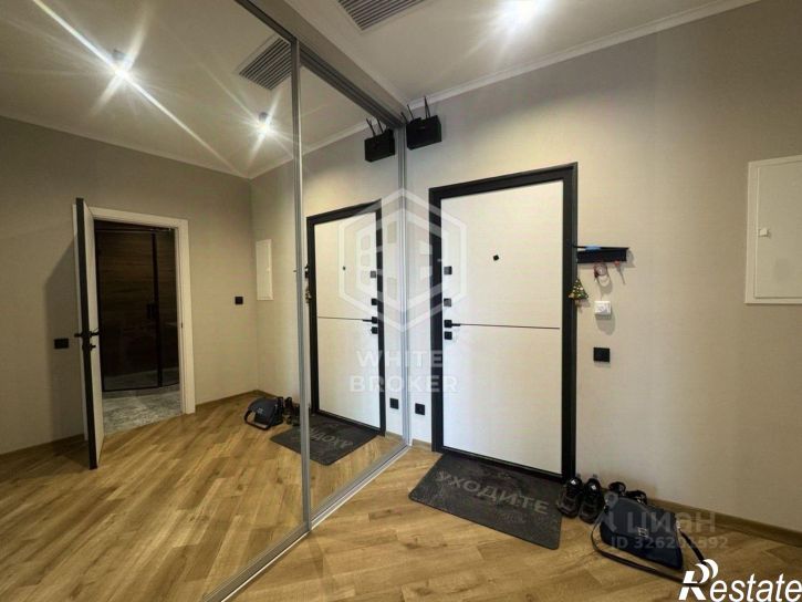 2-комн квартира улица Коммунаров, 12,  д. 12