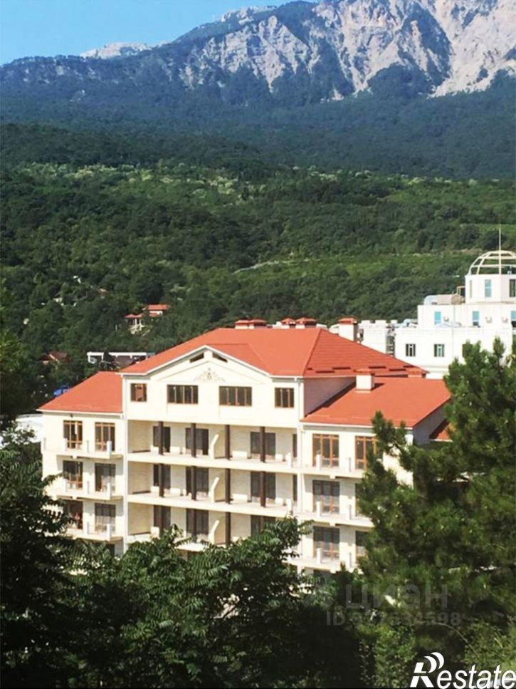 2-комн квартира Большевистская улица, 19,  д. 19