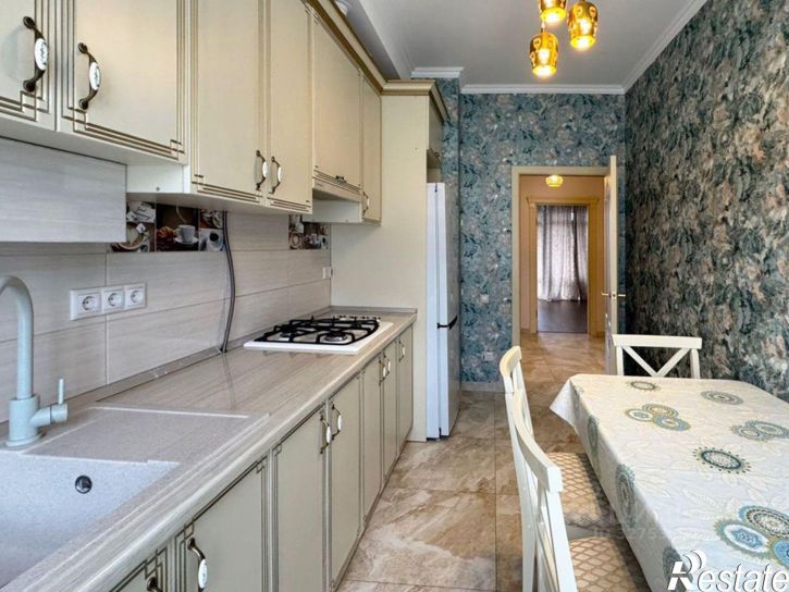 2-комн квартира Большевистская улица, 19,  д. 19