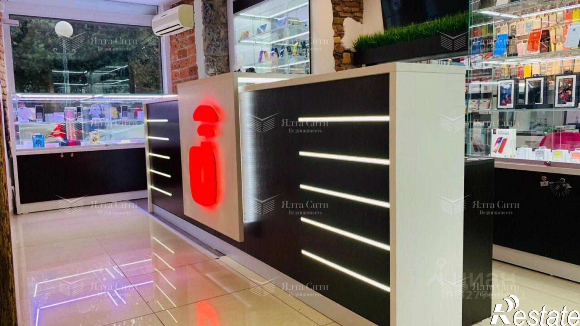 Купить офис, помещение под офис за 95 813 100 рублей на Московская улица
