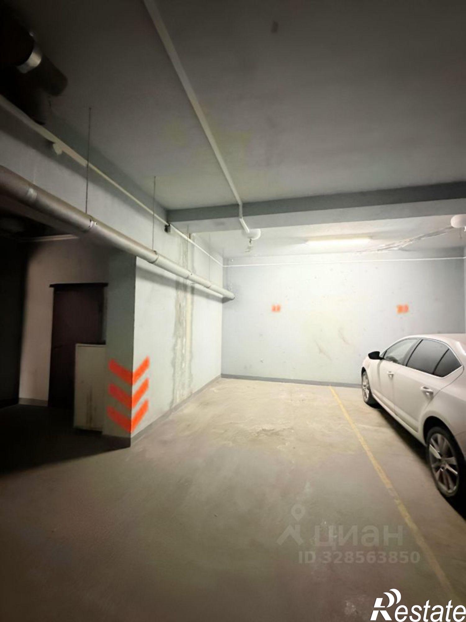 Купить гараж, место в паркинге за 4 650 010 рублей на Садовая улица, 27