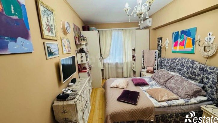 2-комн квартира улица Дзержинского, 3,  д. 3