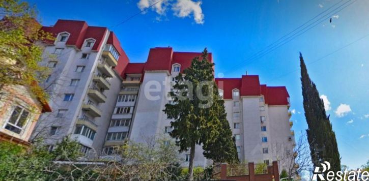 2-комн квартира улица Дзержинского, 3,  д. 3