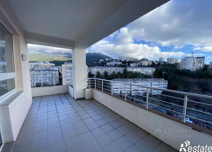 4-комн квартира улица Свердлова, 48А,  д. 48А