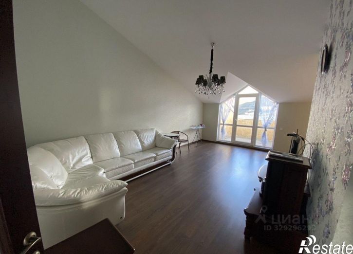 4-комн квартира улица Свердлова, 48А,  д. 48А