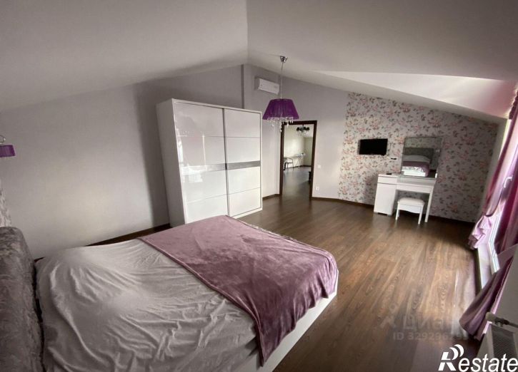 4-комн квартира улица Свердлова, 48А,  д. 48А