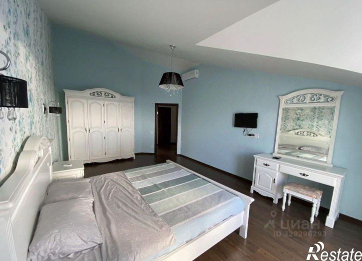 4-комн квартира улица Свердлова, 48А,  д. 48А