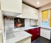 3-комн, 67кв м, этаж 1/5 улица Бирюкова, 36