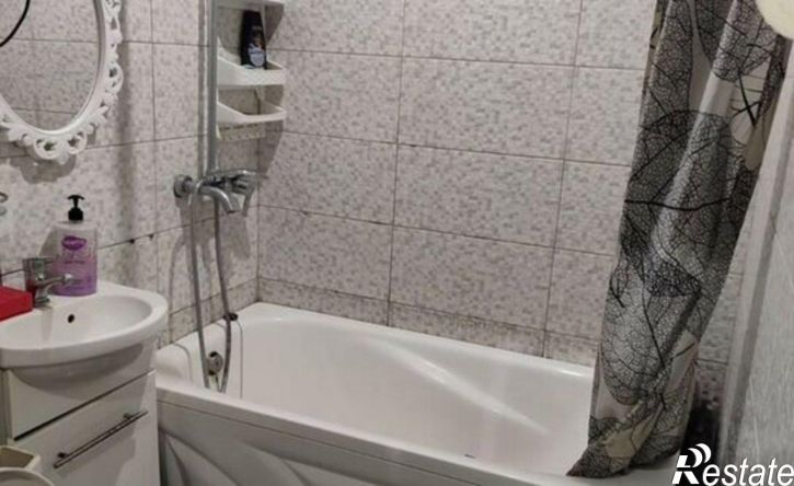 3-комн квартира улица Бирюкова, 36,  д. 36