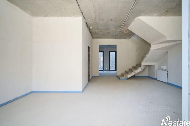 3-комн квартира в новом доме улица Халтурина, 36А,  д. 36А