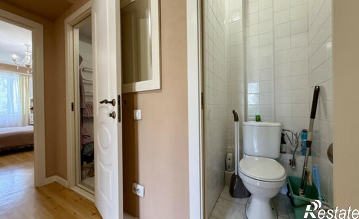 2-комн квартира улица Дзержинского, 3,  д. 3