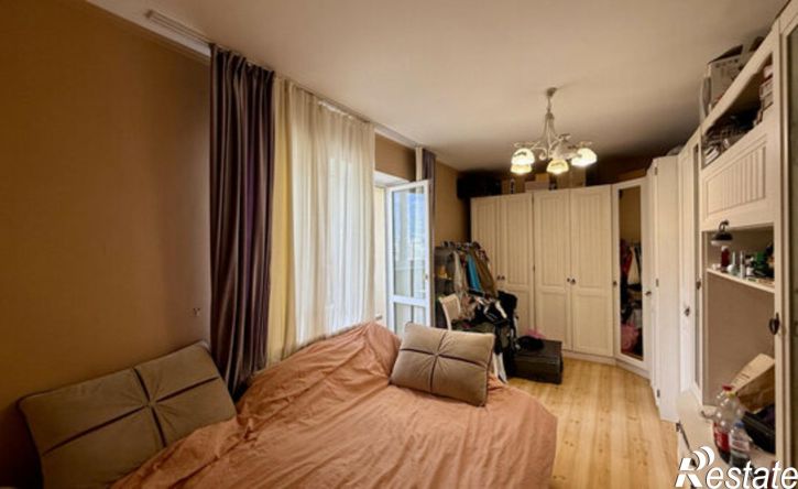 2-комн квартира улица Дзержинского, 3,  д. 3