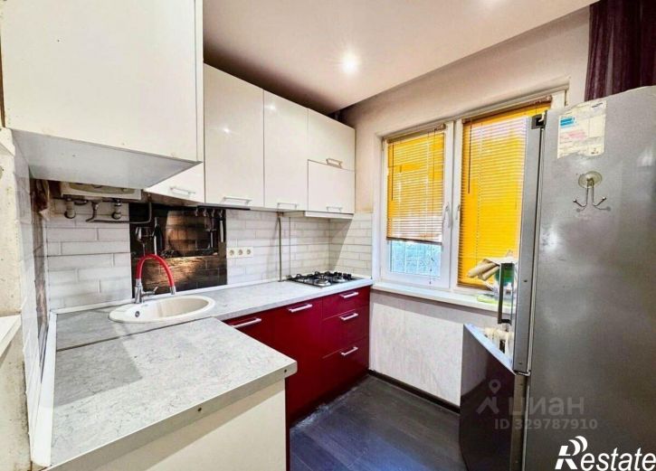 3-комн квартира ул Бирюкова, 36,  д. 36