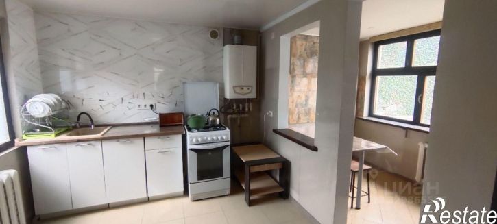 2-комн квартира Ленинградская улица, 24,  д. 24