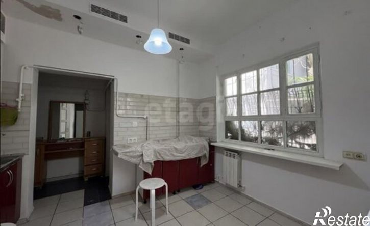 3-комн квартира ул Кирова, 32,  д. 32