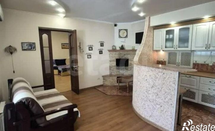 3-комн квартира улица Ломоносова, 19,  д. 19