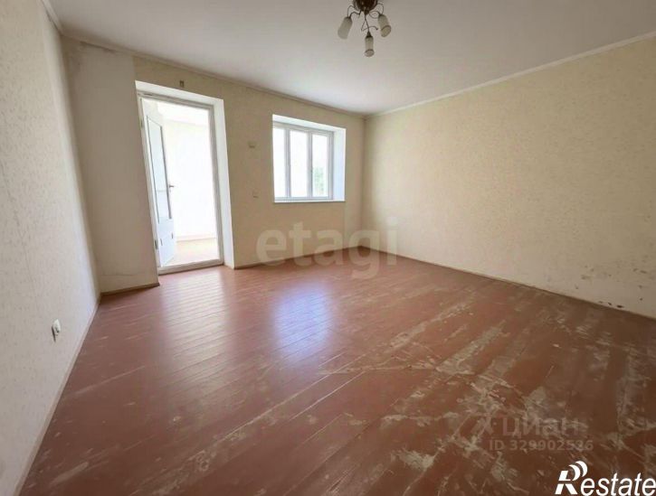2-комн квартира улица Адаманова, 21,  д. 21