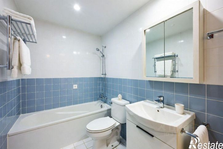 2-комн квартира улица Щорса, 10В,  д. 10В