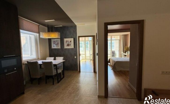 3-комн квартира улица Красных Партизан, 14Б,  д. 14Б
