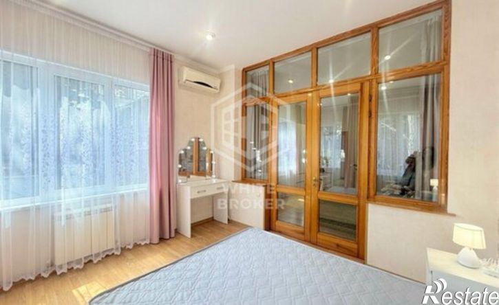 2-комн квартира ул Кирова, 12,  д. 12