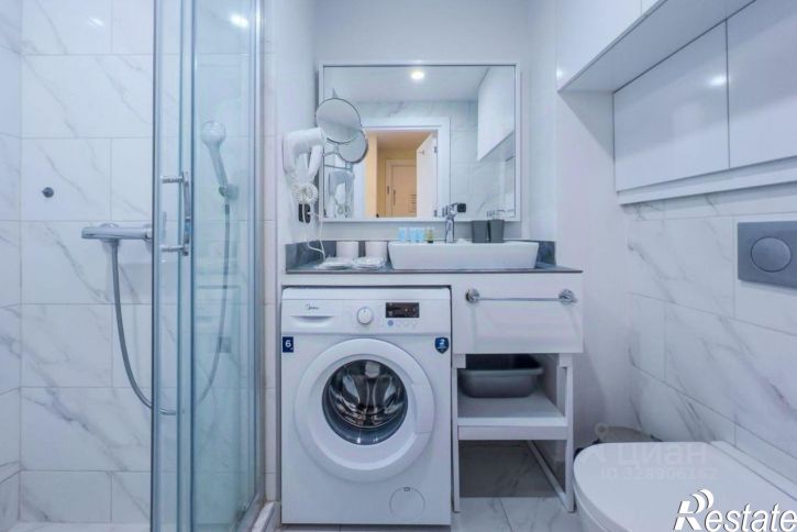2-комн квартира улица Коммунаров, 1,  д. 1