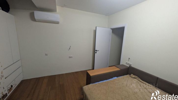 2-комн квартира улица Кирова, 155А к2,  д. 155А к2