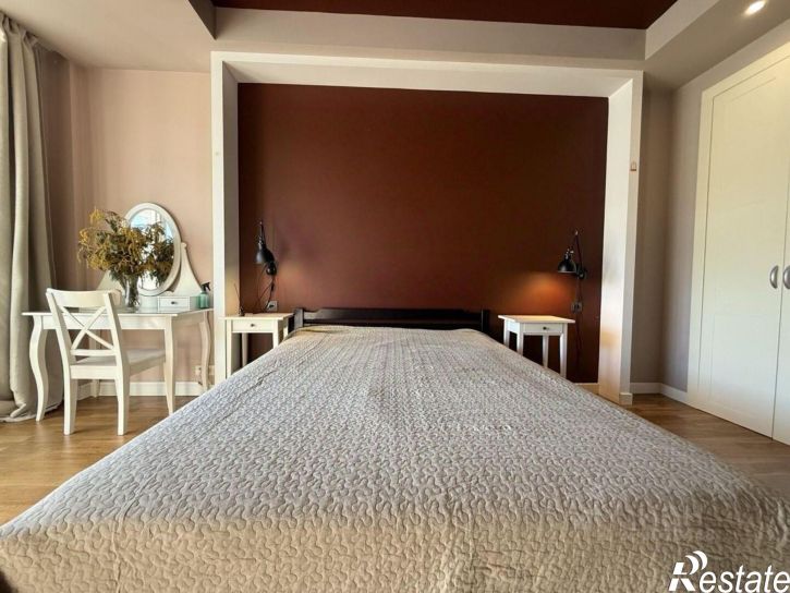3-комн квартира улица Красных Партизан, 14Б,  д. 14Б