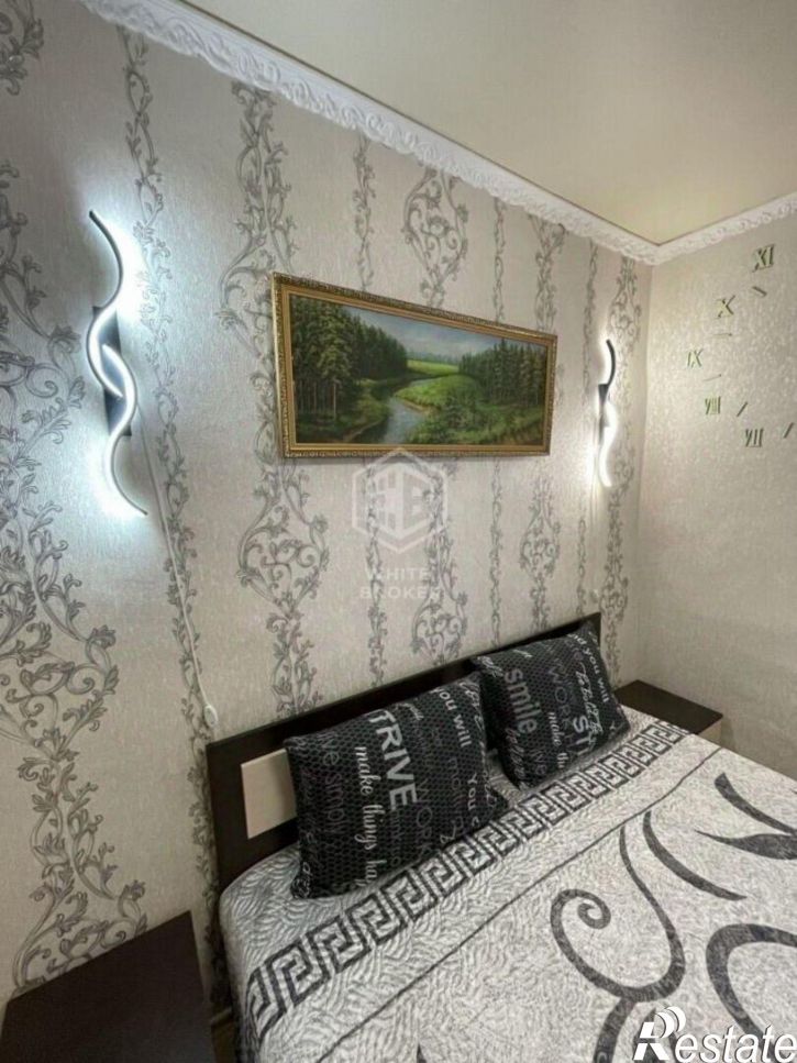 1-комн квартира Таврическая улица, 10,  д. 10