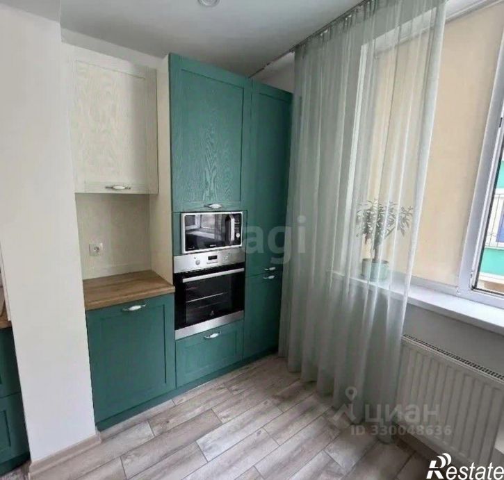 3-комн квартира ул Блюхера, 48,  д. 48