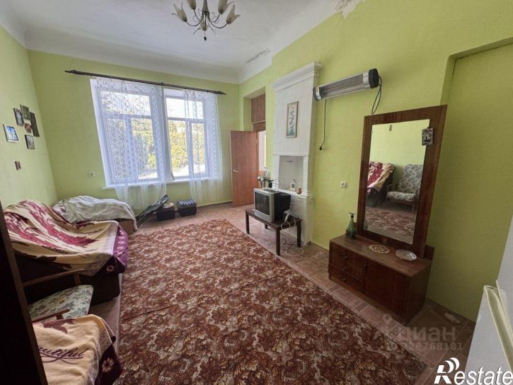 4-комн квартира ул Владимира Луговского, 9,  д. 9