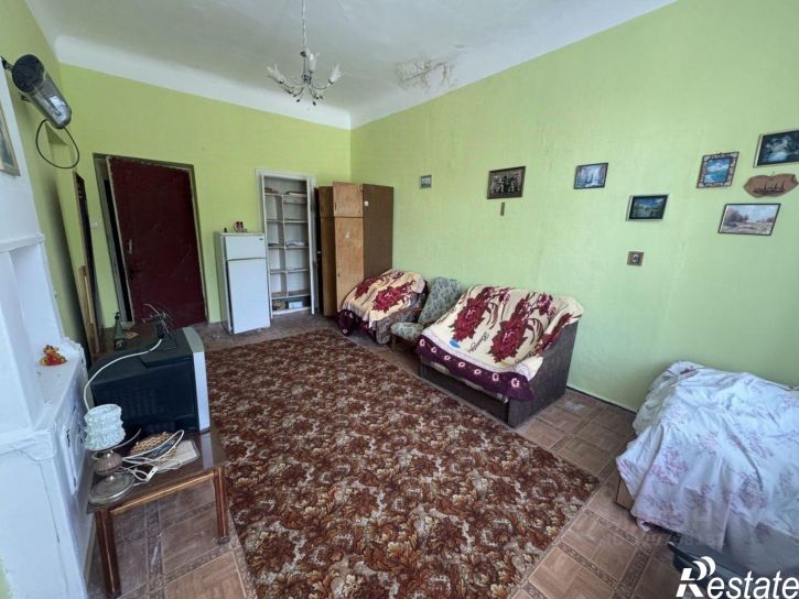 4-комн квартира ул Владимира Луговского, 9,  д. 9