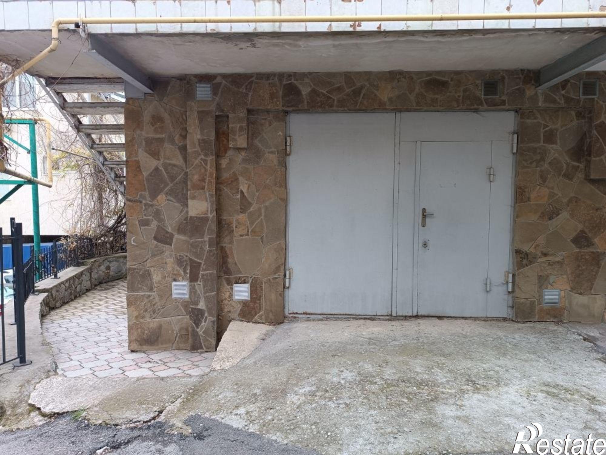 Купить дачу, дом, коттедж за 17 500 000 рублей на Алупкинское шоссе, 28
