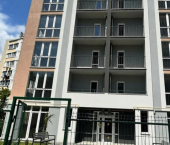 1-комн, 47кв м, этаж 5/5 улица Грибоедова, 15