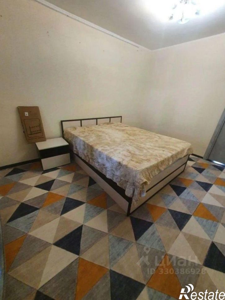 3-комн квартира улица Дзержинского, 13,  д. 13