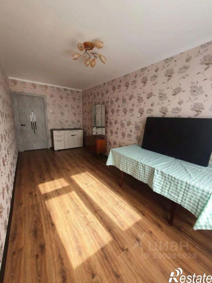 3-комн квартира улица Дзержинского, 13,  д. 13