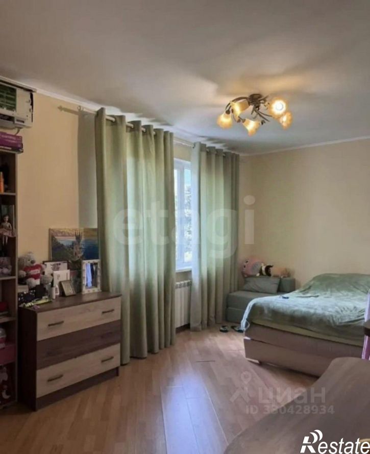 2-комн квартира ул Курчатова, 12,  д. 12