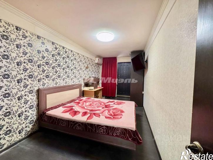 3-комн квартира улица Бирюкова, 36,  д. 36