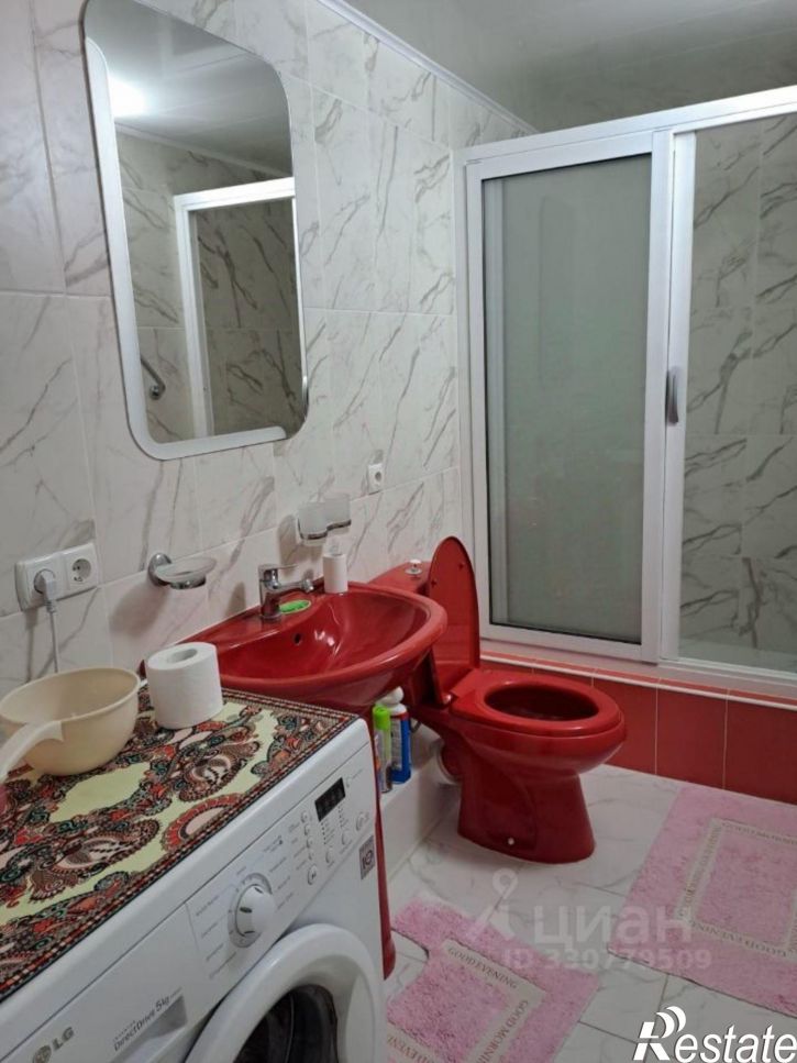 2-комн квартира ул Ялтинская, 12А,  д. 12А