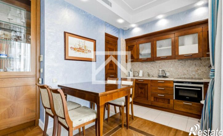 3-комн квартира улица Дражинского, 35,  д. 35
