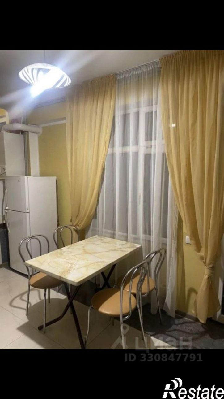 2-комн квартира Суворовская улица, 16,  д. 16